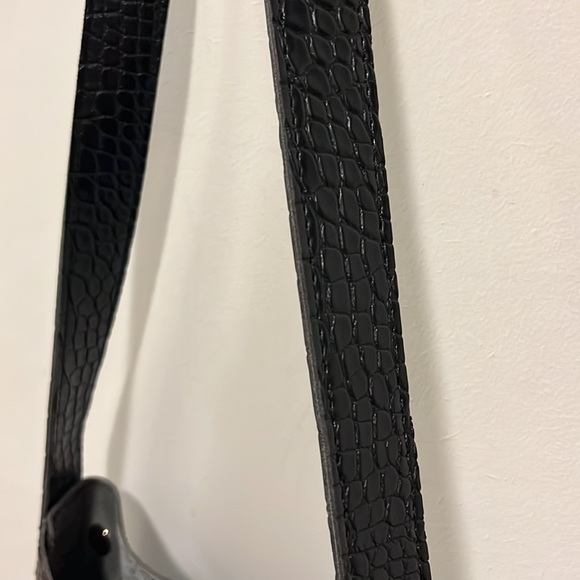 Faux Leather Crocodile Tote Bag - Picture 5 of 6